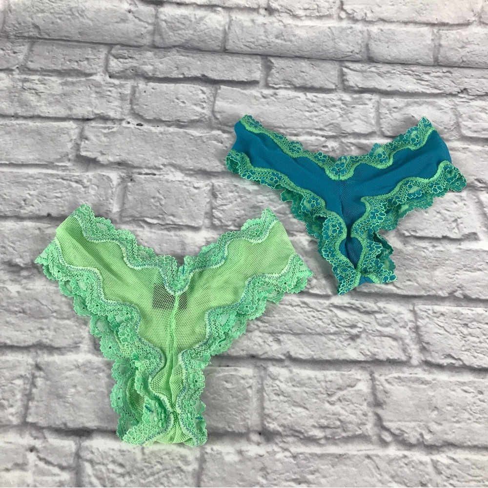 Y2K Vintage Sexy Little Things Victoria’s Secret Fishnet Lace Brazilian Panty - Picture 6 of 6